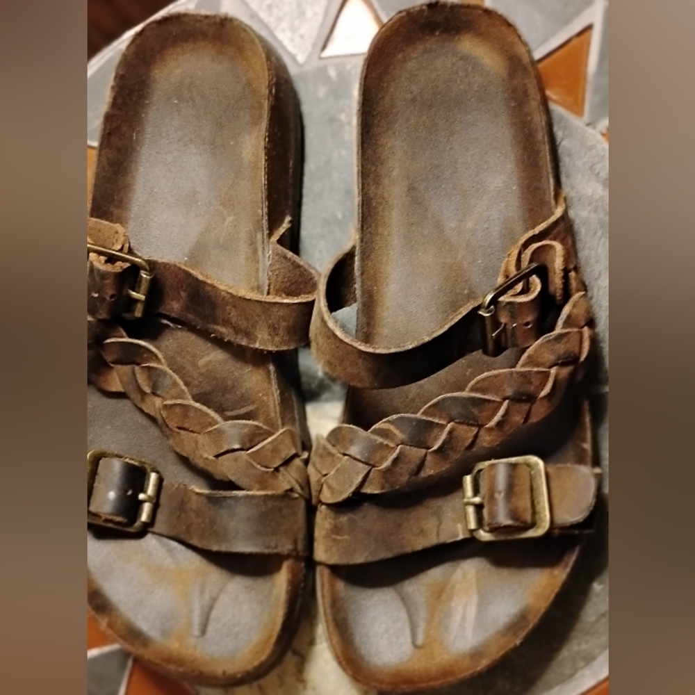 Brown Braided Sandals Womens Size 6 Adjustsble Buckles